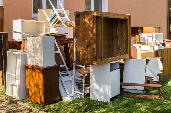 Junk Haul Away Service in Lake Stevens