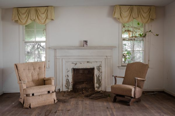 Recliner Removal in Lake Stevens