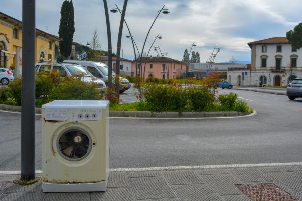 Washing Machine Removal in Lake Stevens