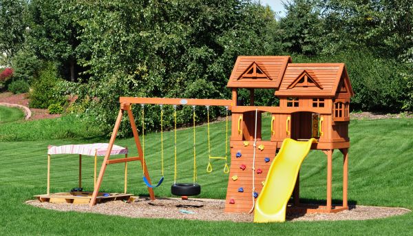 Playset Removal in Lake Stevens
