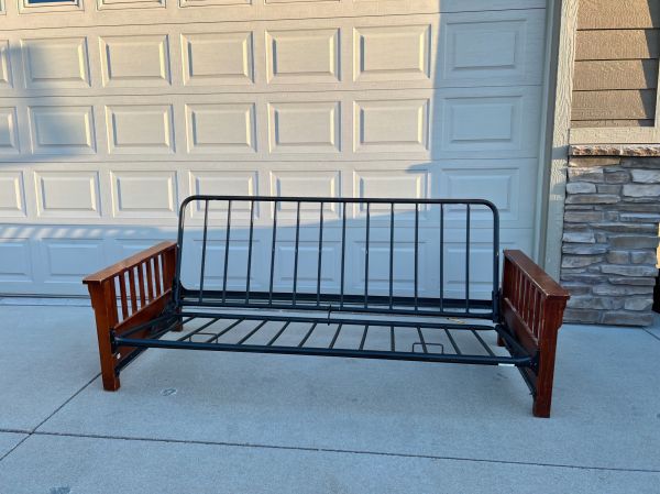 Porch Furniture Disposal in Lake Stevens